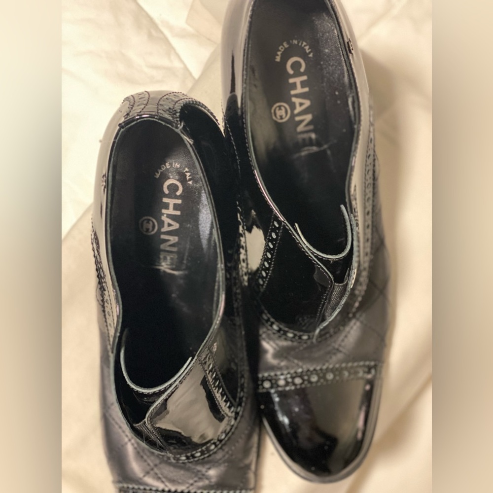 Chanel - RARE FIND-  2004 Brogues, Wingtip, Oxford spectator pump - Picture 6 of 15